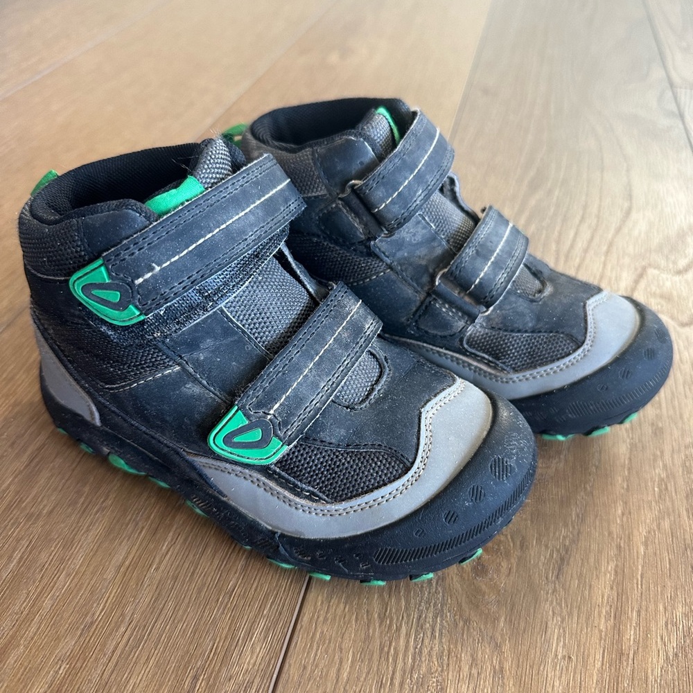 Hiking boots Size 12